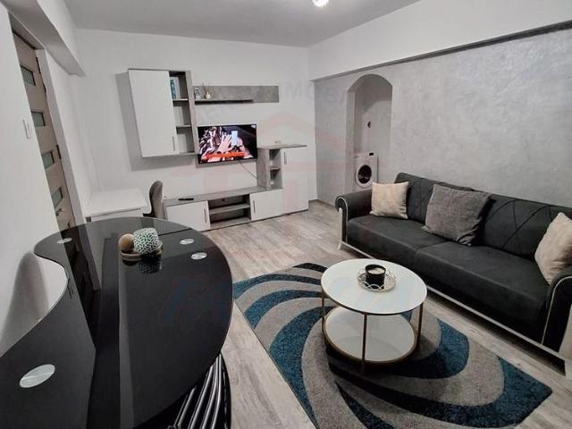 Închiriez apartament în zonă centrală – Galați