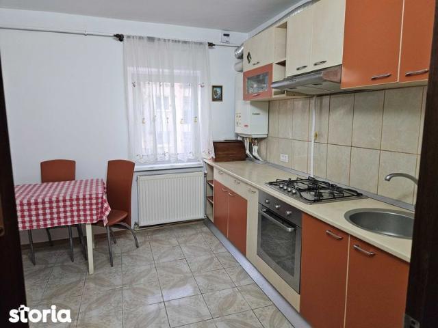 Inchiriez apartament in municipul Calarasi