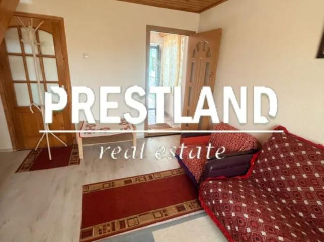 Inchiriez apartament la casă, zona Lazaret la 3 minute de Gara !