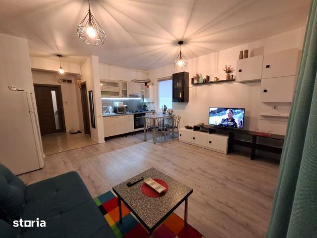 Inchiriez apartament Mamaia Nord