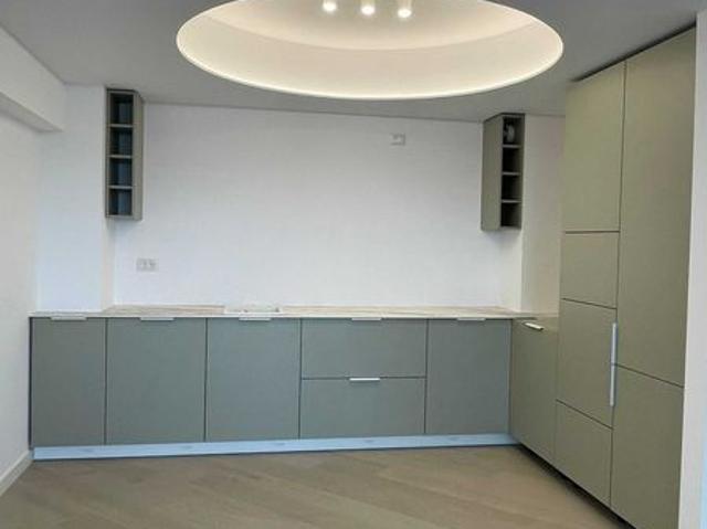 Inchiriez apartament nemobilat, 80 mp Pipera, Cortina North