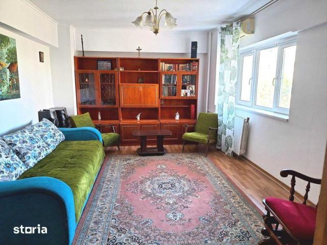 Inchiriez apartament Nerva Traian 2 camere etaj 2 stradal loc parcare