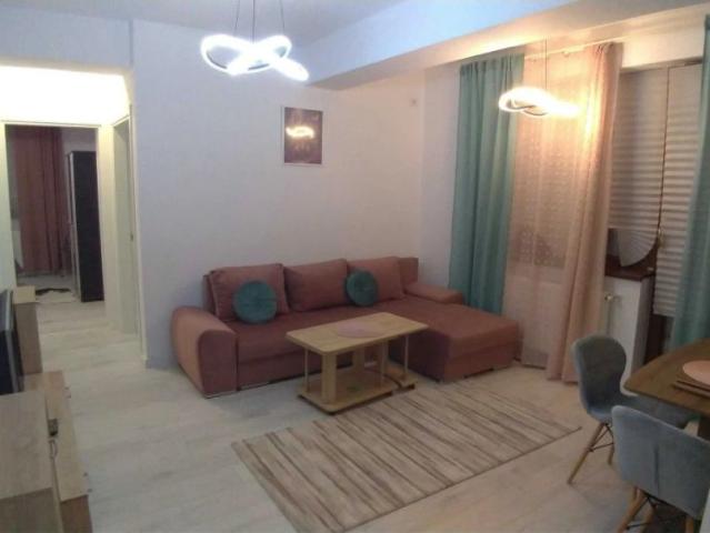 Inchiriez apartament nou 3 camere + 2 băi, lângă parcul Titănel