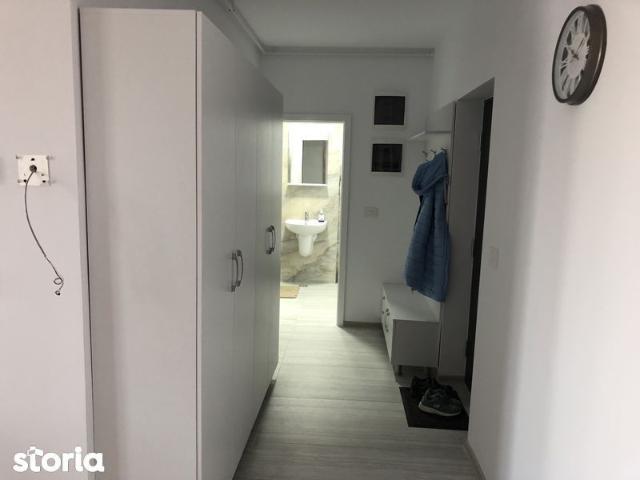 Închiriez apartament nou 2 camere