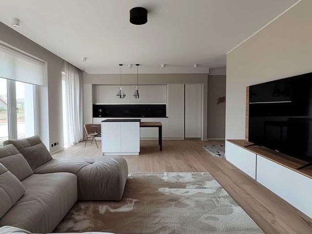 Inchiriez apartament nou lux 55mp complet mobilat + loc parcare