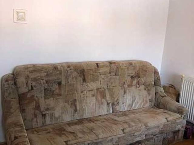 Inchiriez apartament o camera