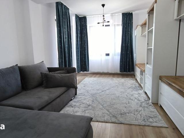 Inchiriez Apartament Platinum Coresi Tractorul