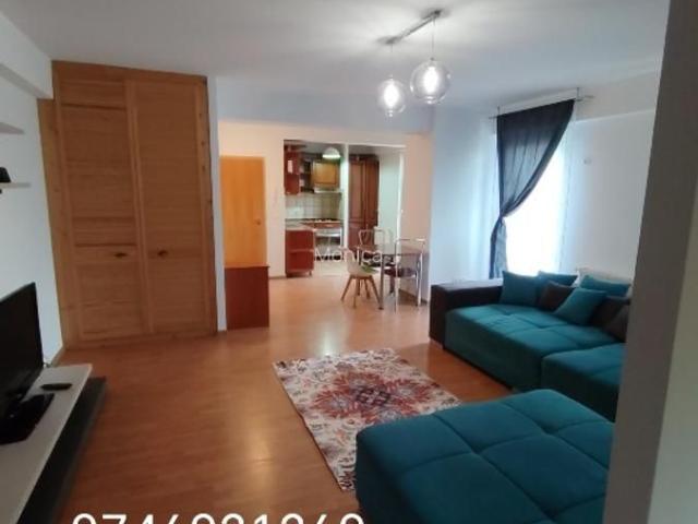 Închiriez apartament proaspăt renovat
