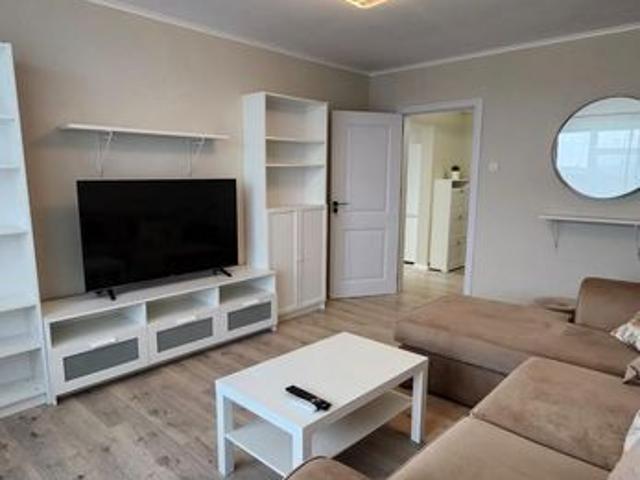 Inchiriez apartament renovat 2 camere Mioritei