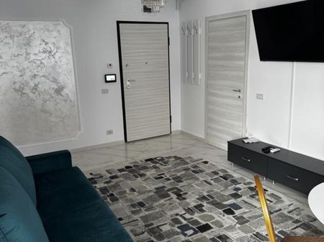 Inchiriez Apartament Regim Hotelier La Doar 50 de Metri De Mare