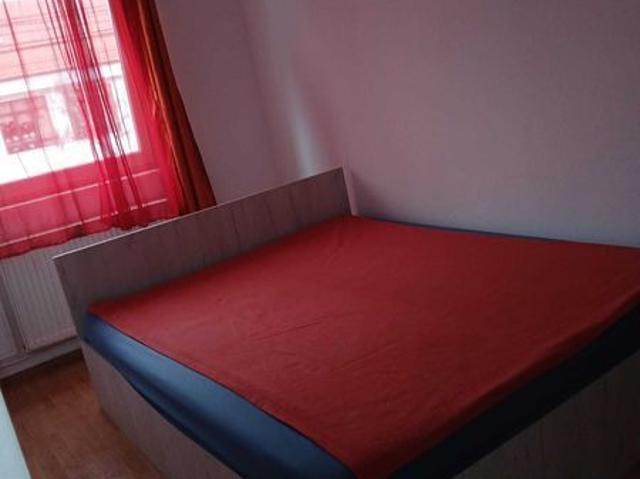 Închiriez garsoniera Vasile Aaron