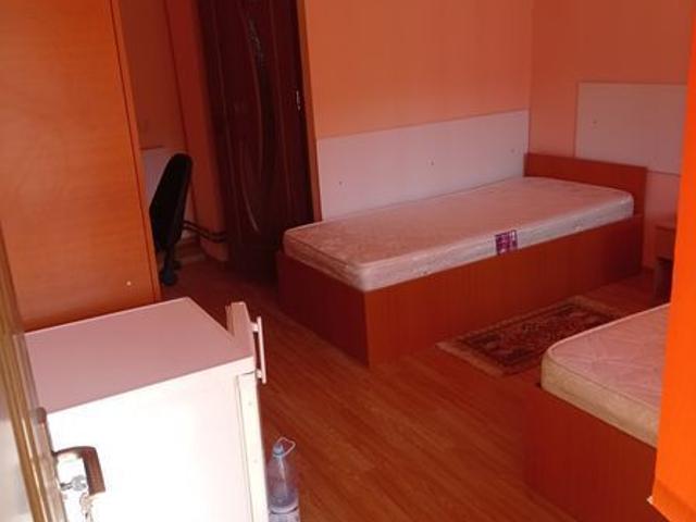 Inchiriez garsoniera Brasov la vila