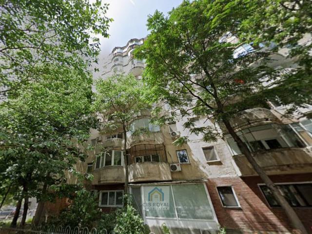 inchiriez garsoniera centrala zona nerva traian, str. vasile carlova, la 10 minute metrou timpuri noi,renovata