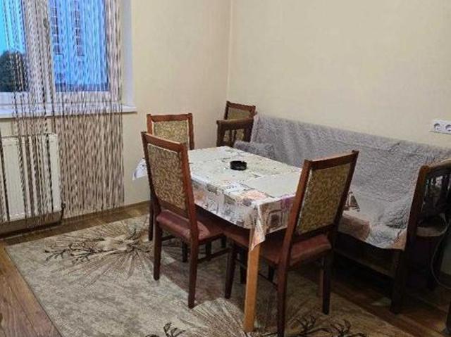 Inchiriez garsoniera la casa in Racadau