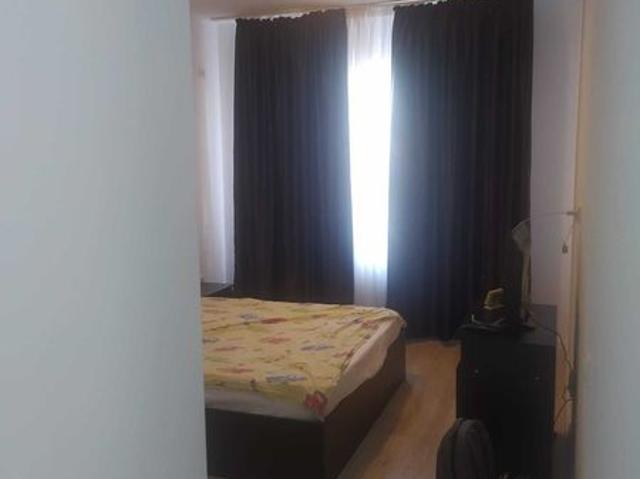 Inchiriez garsoniera Militari Residence