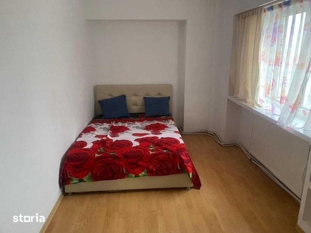 INCHIRIEZ IN REGIM HOTELIER apartament cu 3 camere, strada Traian