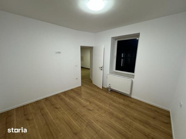 Inchiriez spatiu/apartament ultracentral