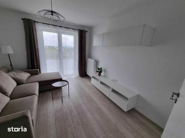 Inchiriez Studio Maurer