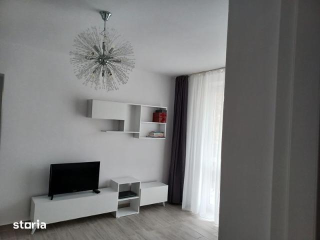 Inchiriez pe termen lung ap 2 camere