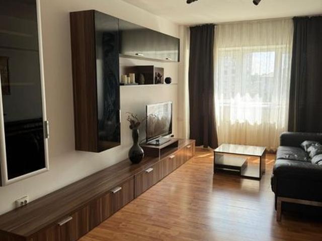 Inchitiez apartament cu 4 camere