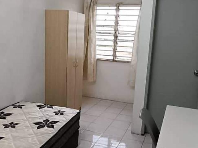 Include Utilities Free WiFi Aircond room at Taman Klang Utama nr Bandar bukit raja Kapar Jalan Meru