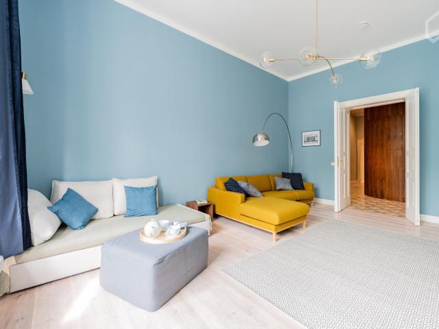 Incredible 3 room apartment in Friedrichshain