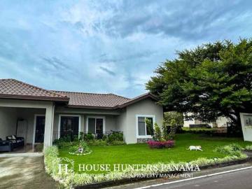 Increíble casa con linda vista completamente amoblada para la venta