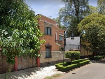 INCREIBLE CASA EN COYOACAN!