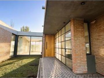 Increíble casa en La Rinconada, Ibarlucea