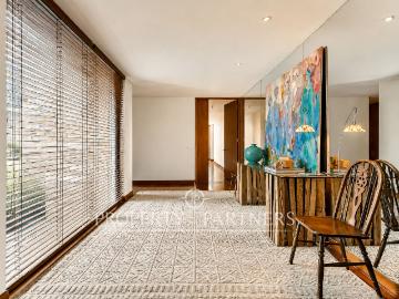 Increíble departamento de 2 pisos con entradas independientes