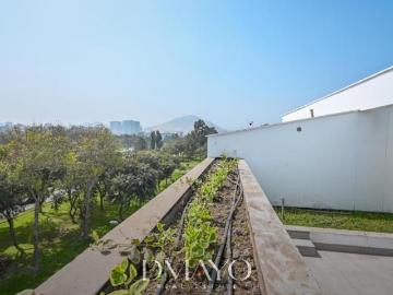 Increible Duplex de estreno frente al Pentagonito, bien distribuido y luminoso 2 cocheras y depo