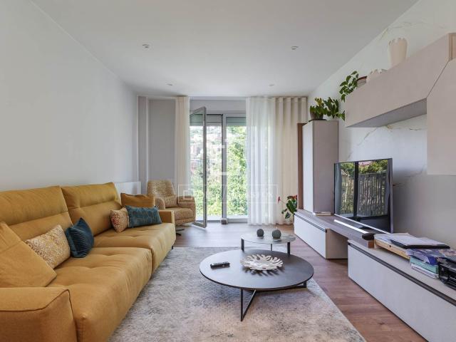 Increíble piso de Obra Nueva con acabados de lujo que data d. 104m² Barcelona