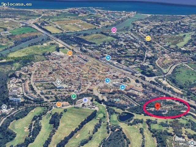 Increíble planta baja con gran jardín en la urbanización La Cañada Golf