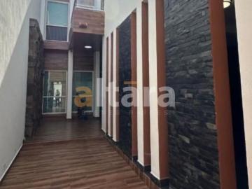 ?INCREIBLE RESIDENCIA A LA VENTA! UBICADA EN LA COL. ALTAVISTA TAMPICO TMPS