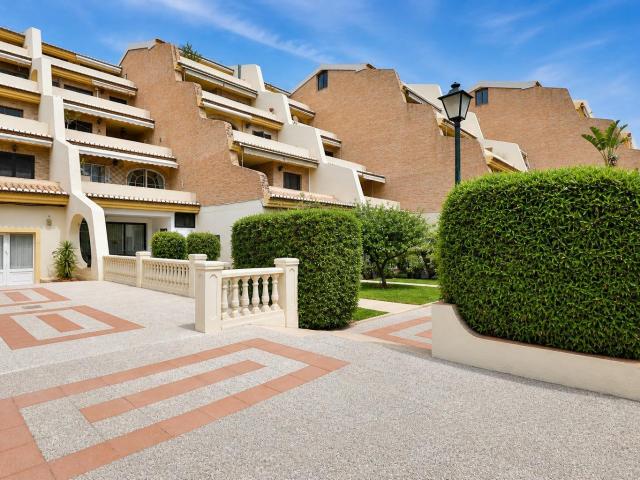 Increíble vivienda en la Herradura, Montepino
