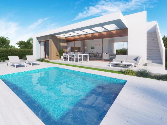 Increíble villa de 4 dormitorios, 3 baños con terraza y solá. 216m² Orihuela
