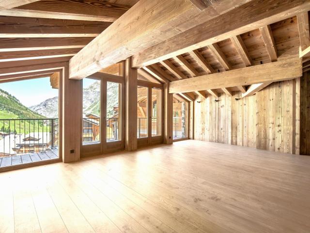 Incroyable, prêt à emménager dans un chalet de luxe de 6 cha. m² Val d'Isère