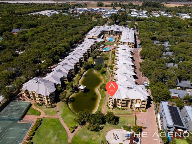 2nd Chance Opportunity, Buyer Missed out! NOW is the time to Indulge in Oceanfront Tranquillity!