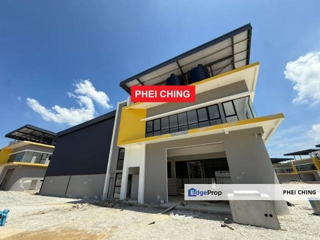 INDUSTRI PERMATANG TINGGI