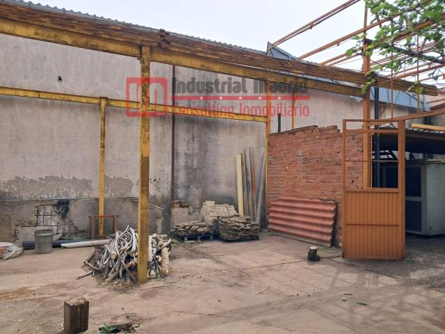 Industrial Madrid presenta, en venta, este terreno industrial