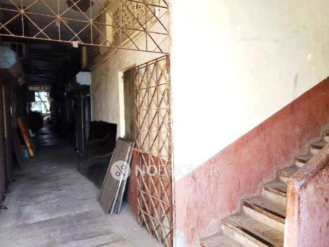 Industrial Building in Goregaon, Mumbai for sale