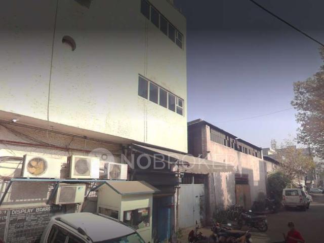 Industrial Building in Kirti Nagar, Delhi for sale