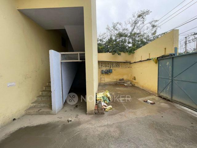 Industrial Building in Poly Medicure Ltd Sec 59, Faridabad for Rent