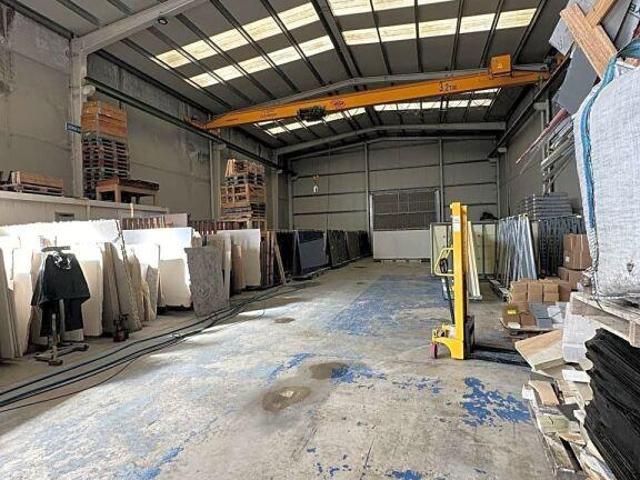 Industrial Corrales De Buelna, Los Cantabria 74520616
