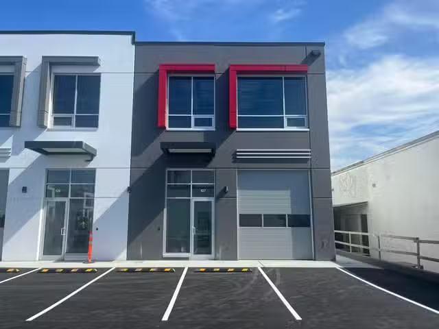 Industrial for lease in Vancouver, Vancouver East, 127 8370 On.
