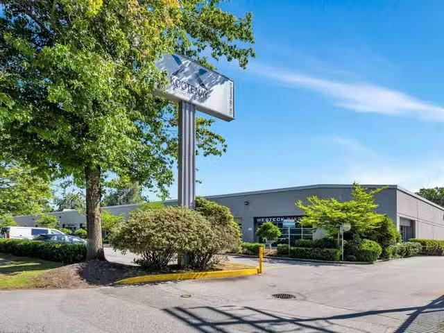 Industrial for lease in Vancouver, Vancouver East, 1410 Kooten.