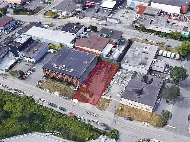 Industrial for lease in Burnaby, Burnaby North, 3965 2nd Avenu.