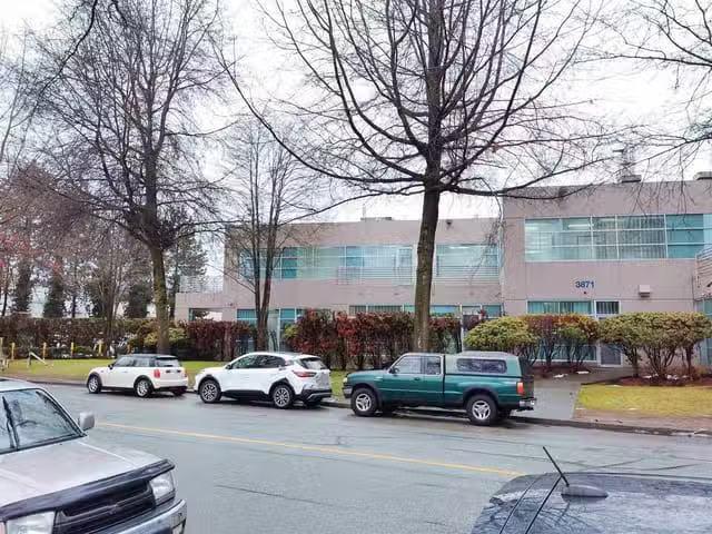 Industrial for lease in Burnaby, Burnaby South, 28 3871 N Fras.