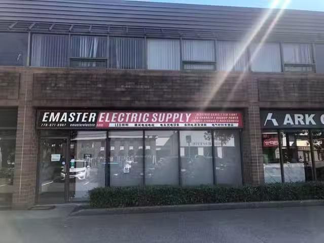 Industrial for lease in Richmond, Richmond, 7 11600 Bridgeport.