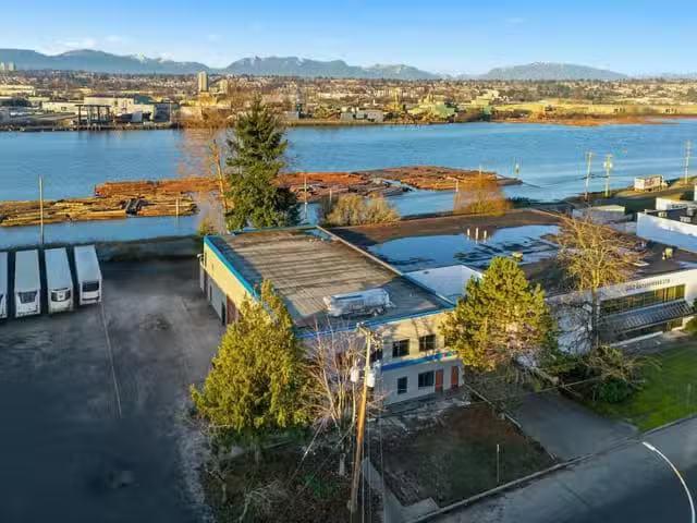 Industrial for lease in Richmond, Richmond, 2331 Vauxhall Plac.